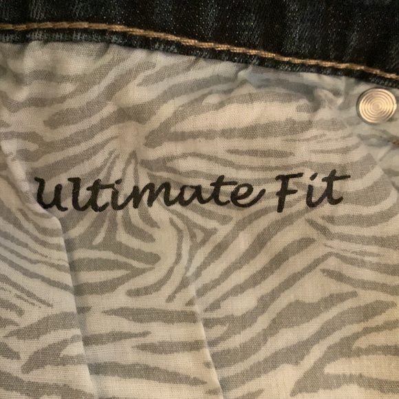 Chico’s Platinum Jeans - Picture 4 of 7